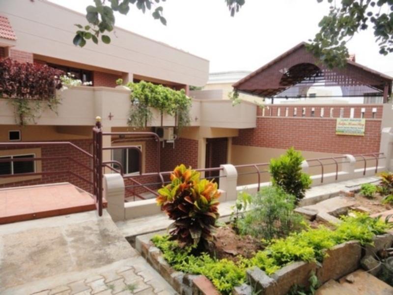 Tulips Homestay Mysore Εξωτερικό φωτογραφία